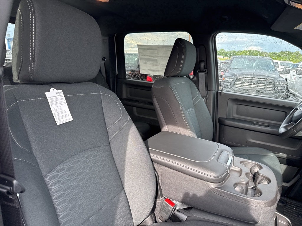 2025 RAM Ram 2500 RAM 2500 TRADESMAN CREW CAB 4X4 6'4' BOX