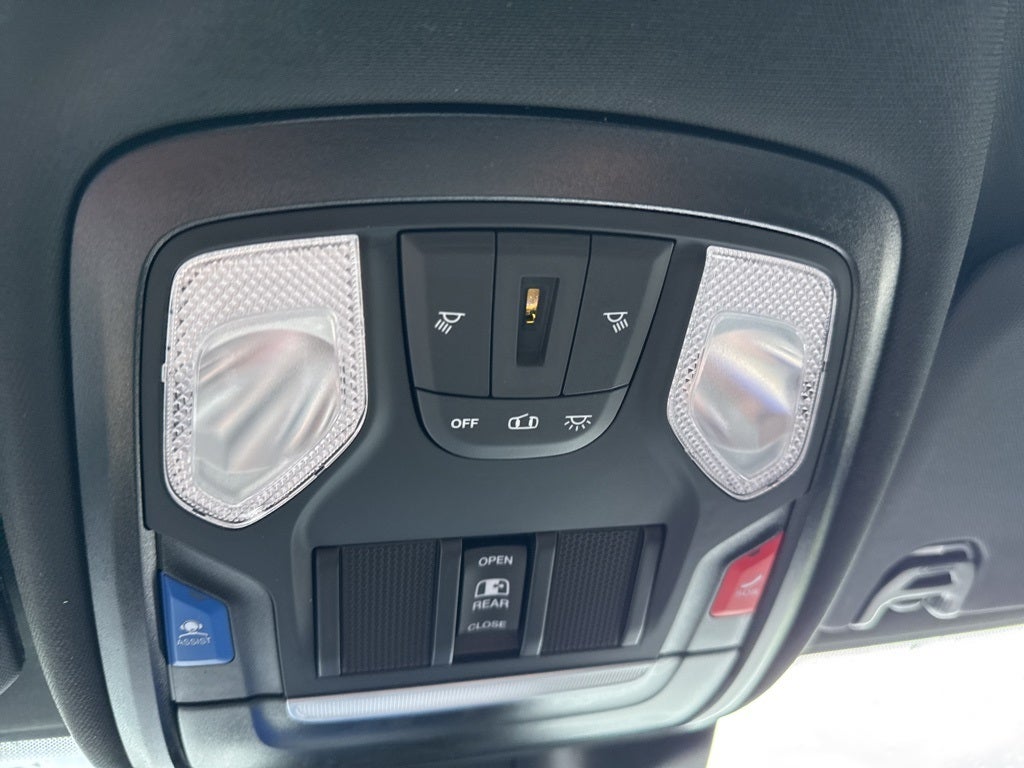 2025 RAM Ram 2500 RAM 2500 TRADESMAN CREW CAB 4X4 6'4' BOX