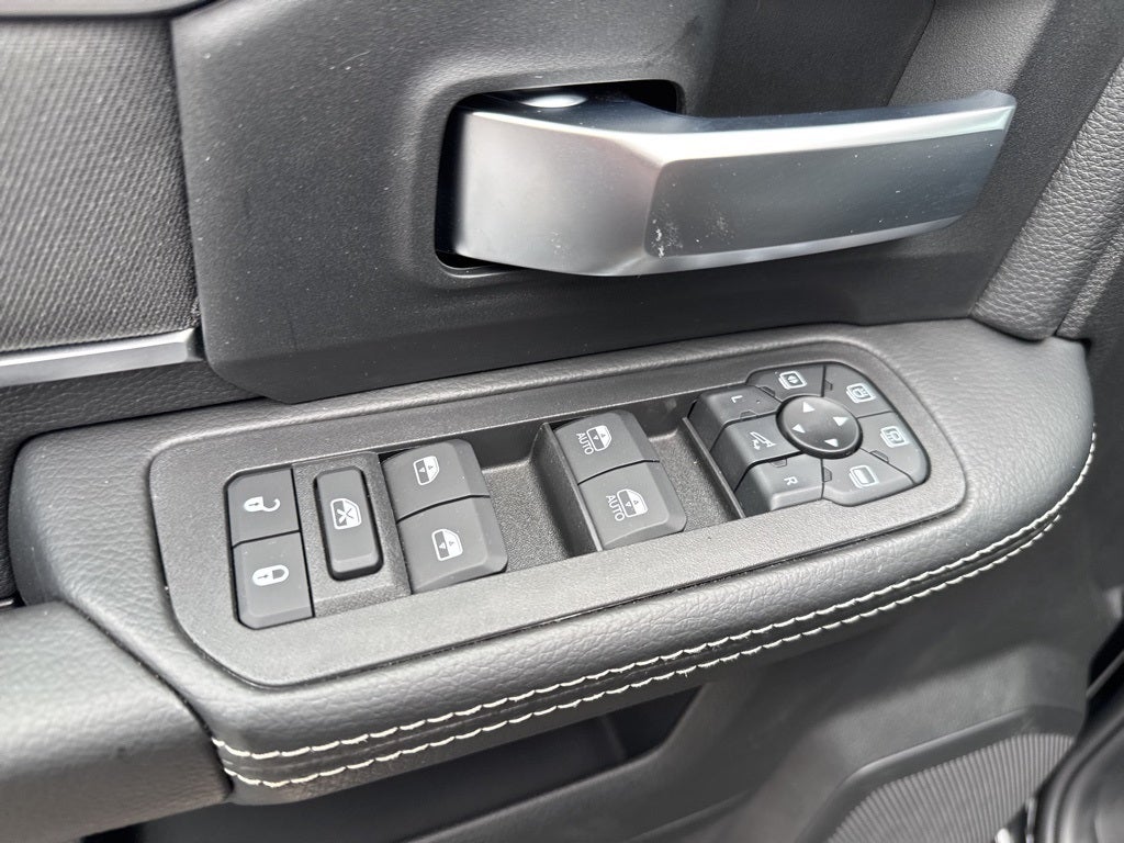 2025 RAM Ram 2500 RAM 2500 BIG HORN CREW CAB 4X4 6'4' BOX