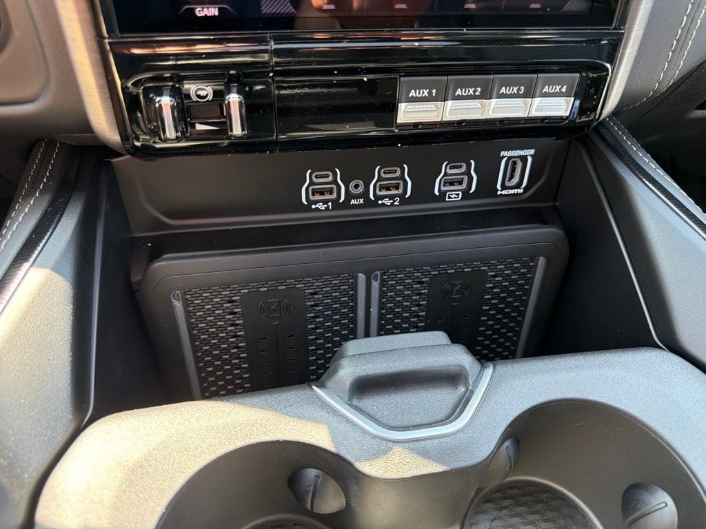 2027 RAM Ram 2500 RAM 2500 REBEL CREW CAB 4X4 6'4' BOX