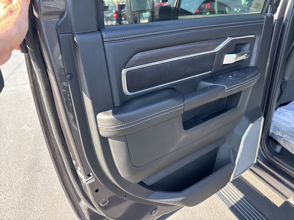 2026 RAM Ram 2500 RAM 2500 LARAMIE CREW CAB 4X4 6'4' BOX