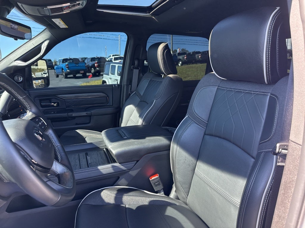 2025 RAM 2500 Limited Crew Cab 4x4 6'4' Box