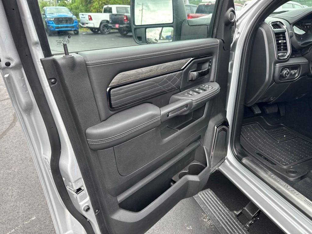 2026 RAM Ram 2500 RAM 2500 LIMITED CREW CAB 4X4 6'4' BOX