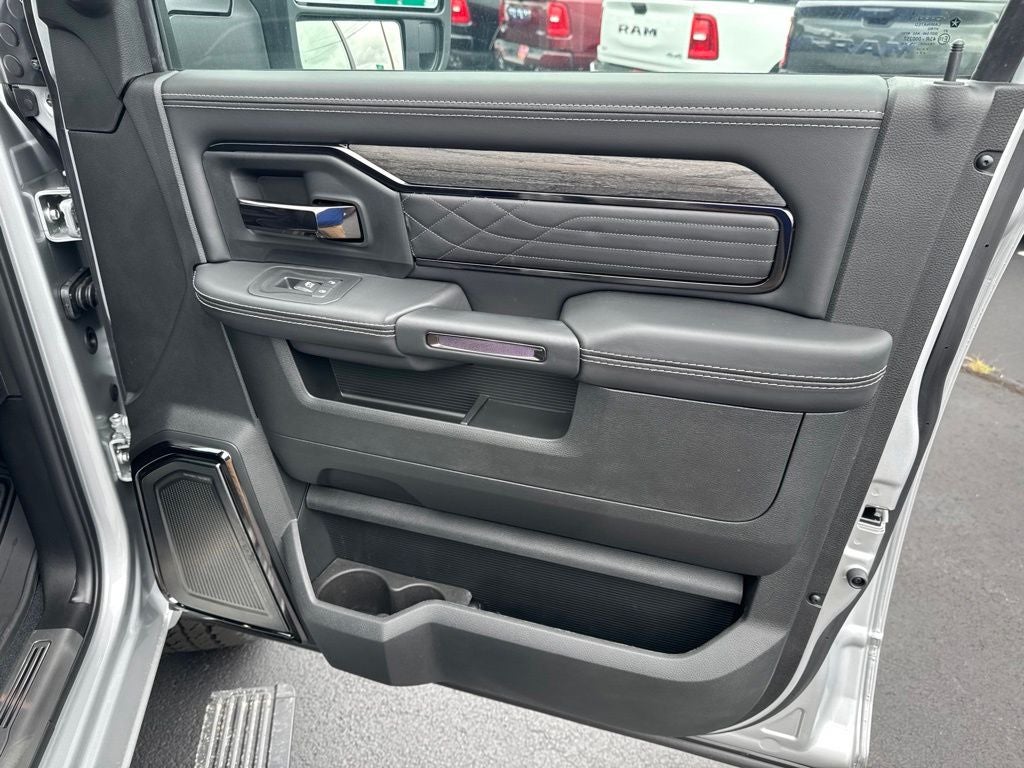 2026 RAM Ram 2500 RAM 2500 LIMITED CREW CAB 4X4 6'4' BOX