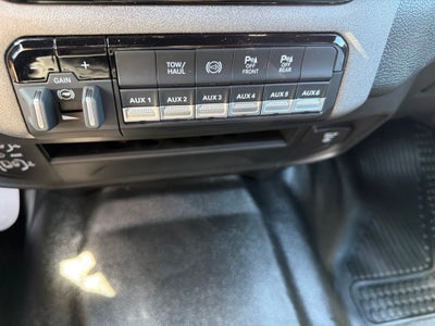 2026 RAM Ram 3500 RAM 3500 TRADESMAN CREW CAB 4X4 8' BOX