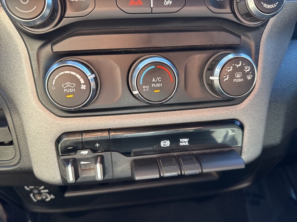 2024 RAM 3500 Tradesman Crew Cab 4x4 8' Box