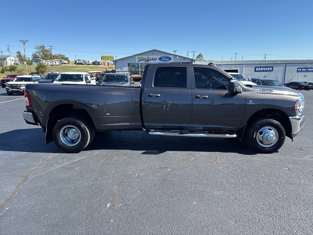 2024 RAM 3500 Tradesman Crew Cab 4x4 8' Box