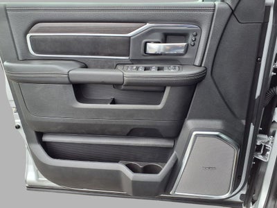 2026 RAM Ram 3500 RAM 3500 LARAMIE CREW CAB 4X4 8' BOX