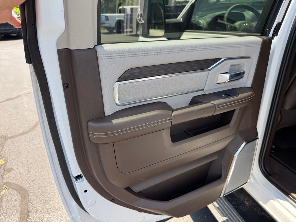 2026 RAM Ram 3500 RAM 3500 LARAMIE CREW CAB 4X4 8' BOX