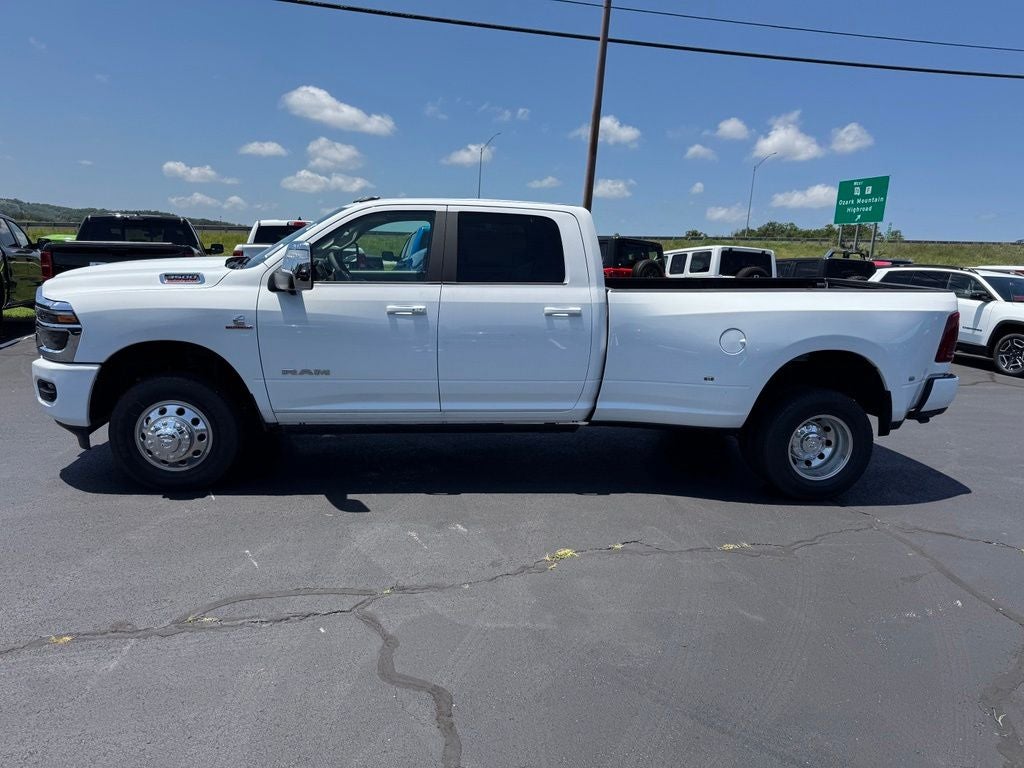 2026 RAM Ram 3500 RAM 3500 LARAMIE CREW CAB 4X4 8' BOX