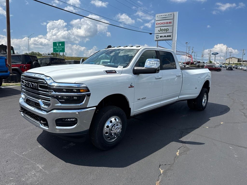 2026 RAM Ram 3500 RAM 3500 LARAMIE CREW CAB 4X4 8' BOX