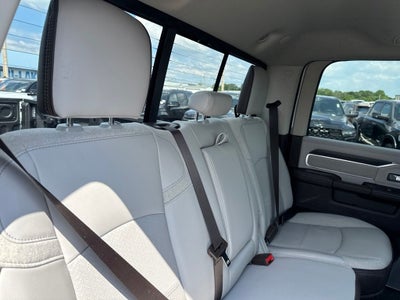 2026 RAM Ram 3500 RAM 3500 LARAMIE CREW CAB 4X4 8' BOX