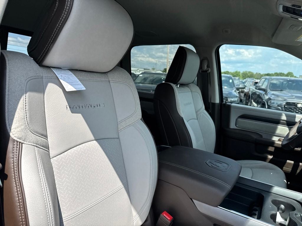 2026 RAM Ram 3500 RAM 3500 LARAMIE CREW CAB 4X4 8' BOX