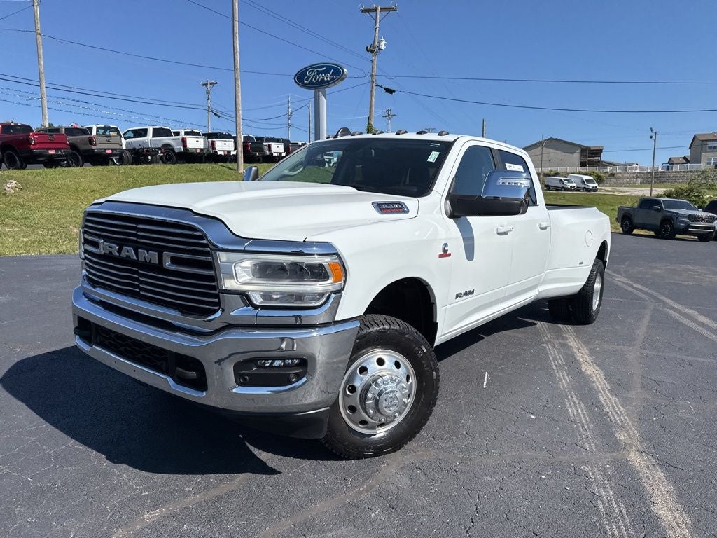 2024 RAM 3500 Laramie 4X4 Crew Cab LWB's photo