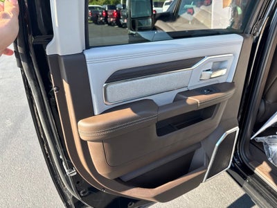 2026 RAM Ram 3500 RAM 3500 LARAMIE CREW CAB 4X4 8' BOX