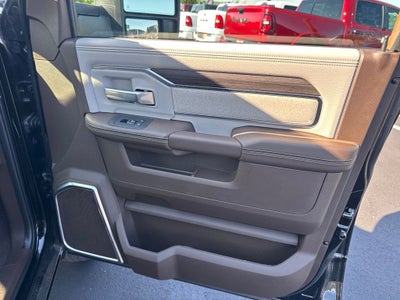 2026 RAM Ram 3500 RAM 3500 LARAMIE CREW CAB 4X4 8' BOX