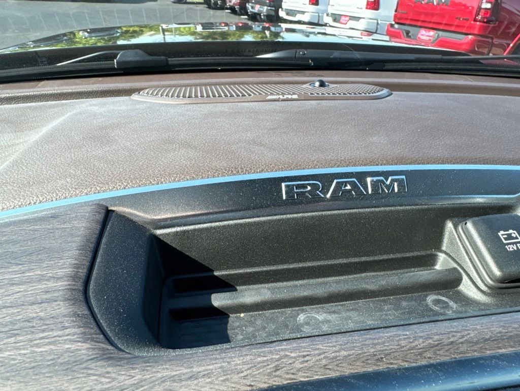 2026 RAM Ram 3500 RAM 3500 LARAMIE CREW CAB 4X4 8' BOX
