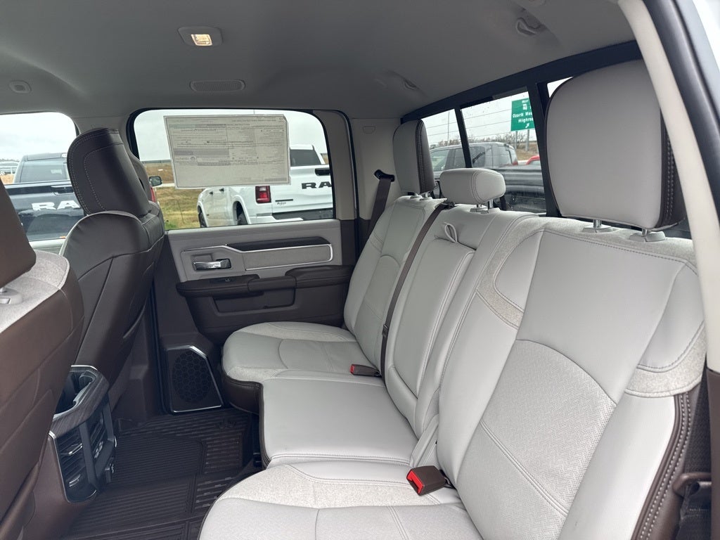 2026 RAM Ram 3500 RAM 3500 LARAMIE CREW CAB 4X4 8' BOX