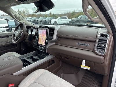 2026 RAM Ram 3500 RAM 3500 LARAMIE CREW CAB 4X4 8' BOX