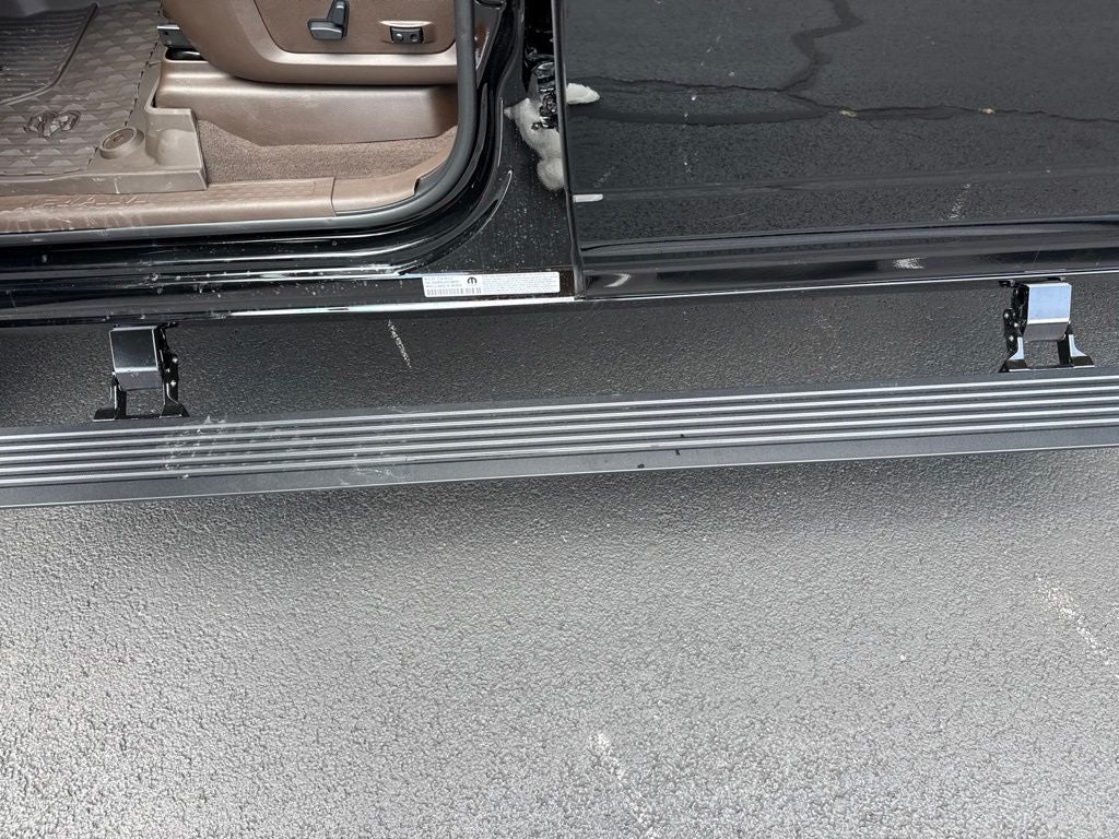 2026 RAM Ram 3500 RAM 3500 LARAMIE CREW CAB 4X4 8' BOX