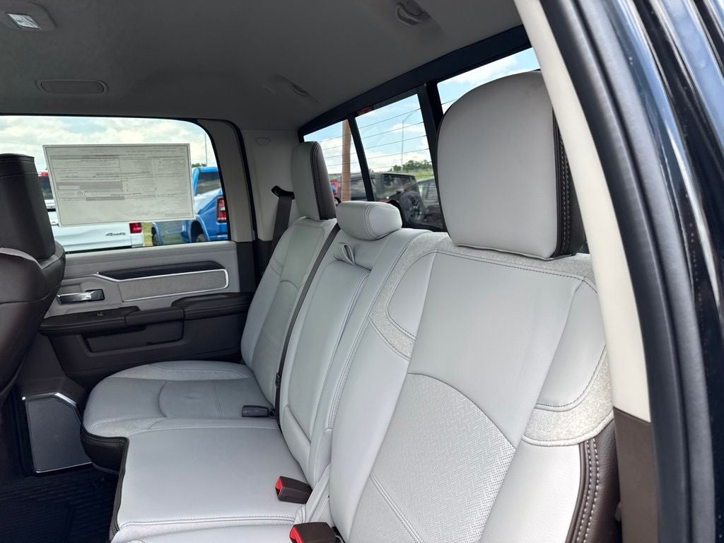 2026 RAM Ram 3500 RAM 3500 LARAMIE CREW CAB 4X4 8' BOX