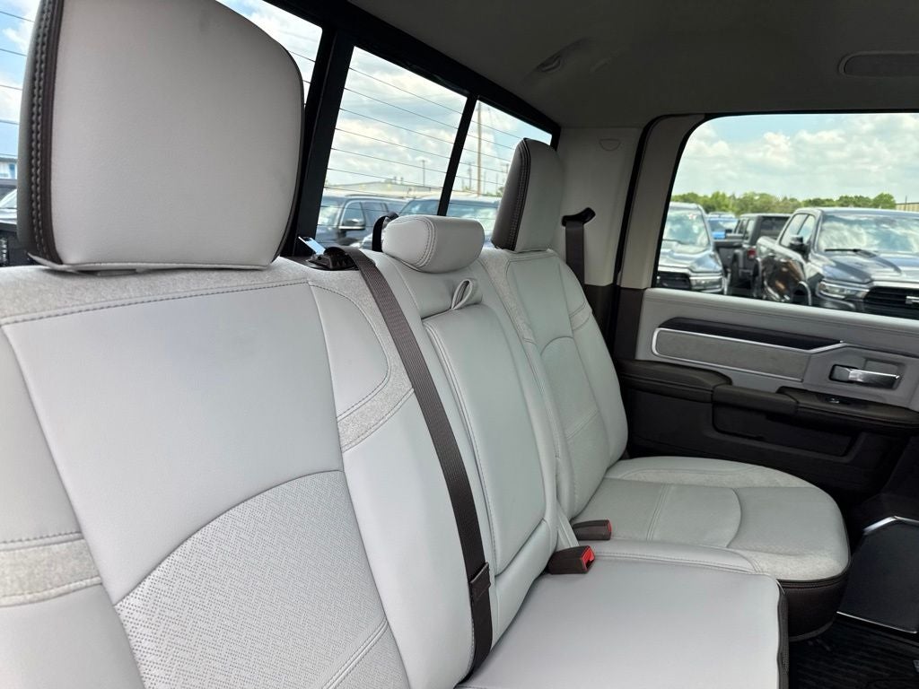 2026 RAM Ram 3500 RAM 3500 LARAMIE CREW CAB 4X4 8' BOX