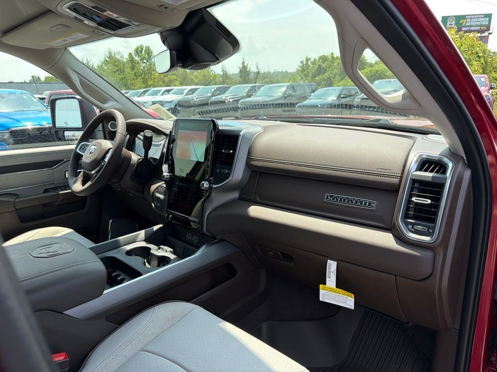 2026 RAM Ram 3500 RAM 3500 LARAMIE CREW CAB 4X4 8' BOX