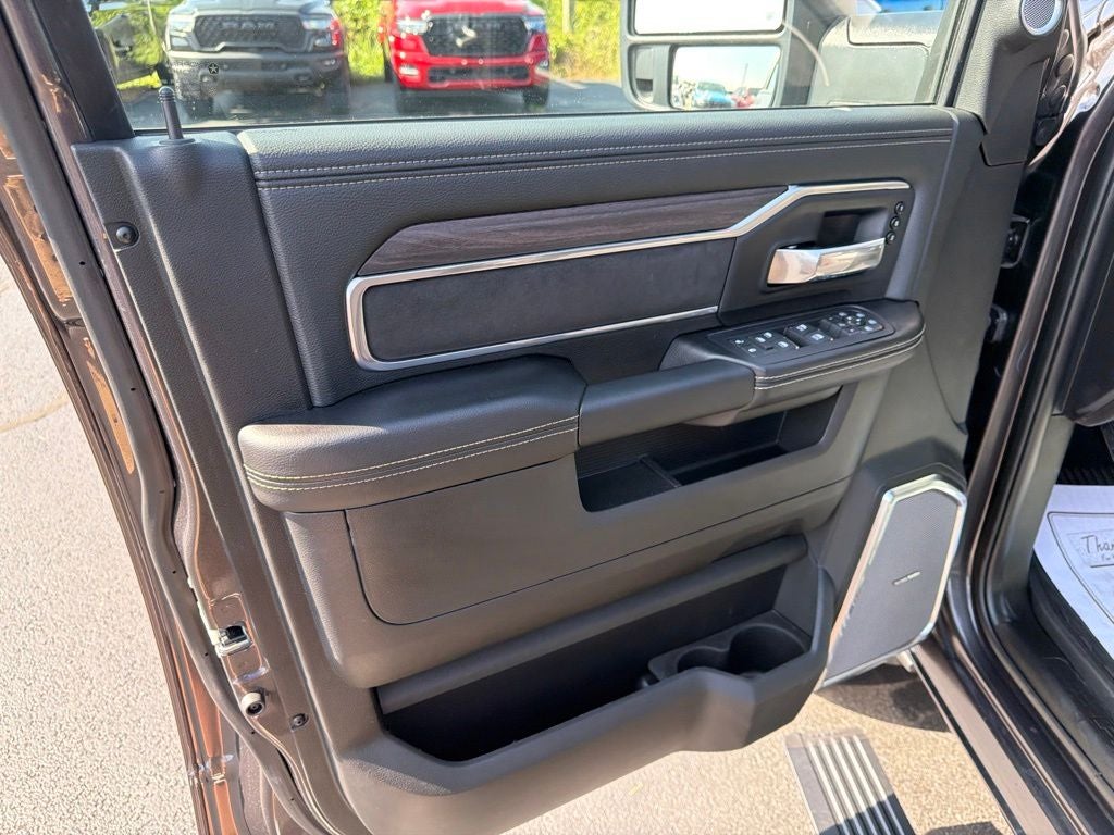 2026 RAM Ram 3500 RAM 3500 LARAMIE CREW CAB 4X4 8' BOX
