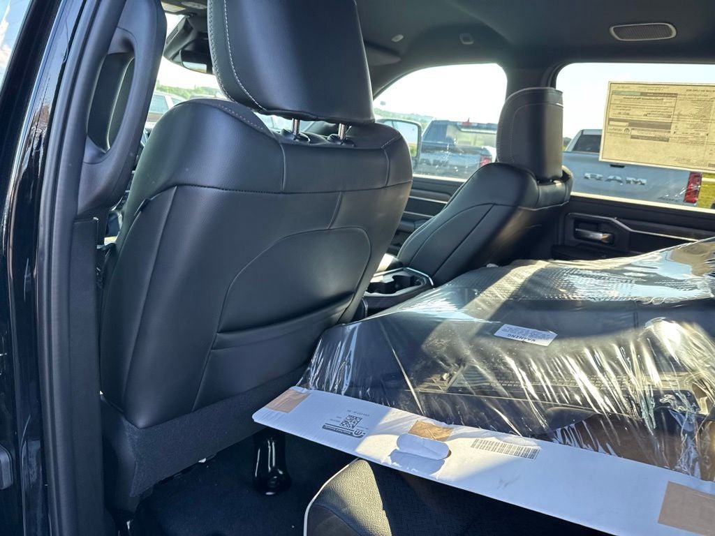 2026 RAM Ram 3500 RAM 3500 LARAMIE CREW CAB 4X4 8' BOX