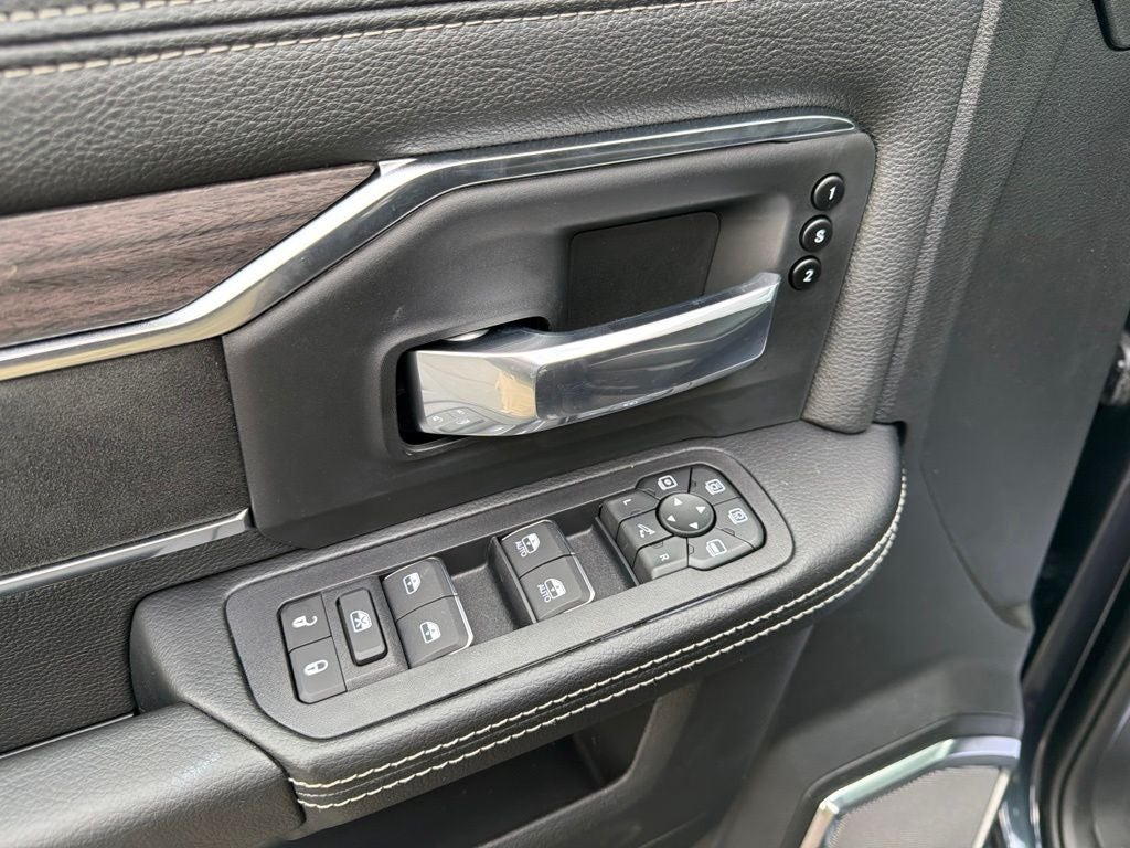 2026 RAM Ram 3500 RAM 3500 LARAMIE CREW CAB 4X4 8' BOX