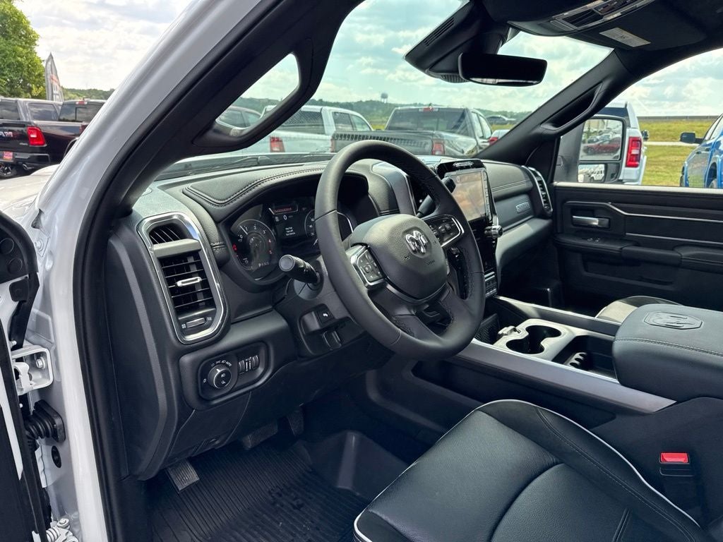 2026 RAM Ram 3500 RAM 3500 LARAMIE CREW CAB 4X4 8' BOX
