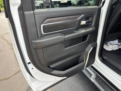 2026 RAM Ram 3500 RAM 3500 LARAMIE CREW CAB 4X4 8' BOX
