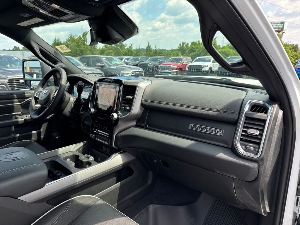 2026 RAM Ram 3500 RAM 3500 LARAMIE CREW CAB 4X4 8' BOX