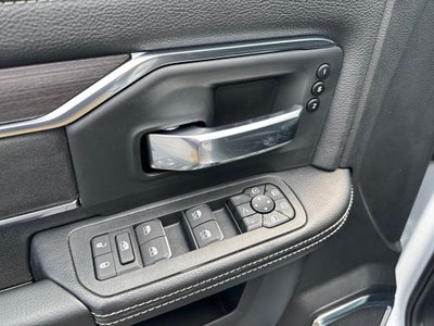 2026 RAM Ram 3500 RAM 3500 LARAMIE CREW CAB 4X4 8' BOX