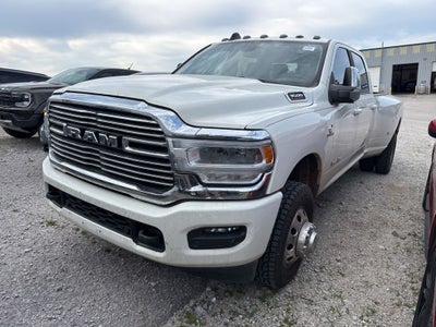 2024 RAM 3500 Laramie Crew Cab 4x4 8' Box