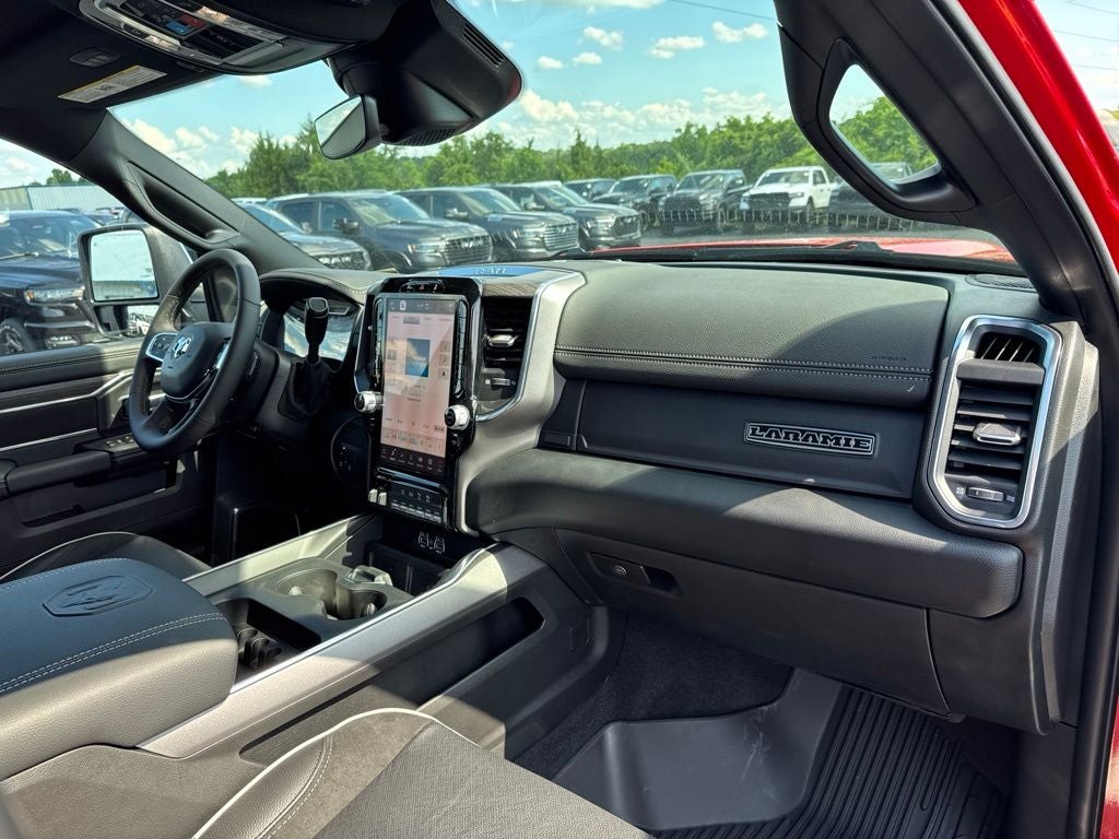 2026 RAM Ram 3500 RAM 3500 LARAMIE CREW CAB 4X4 8' BOX
