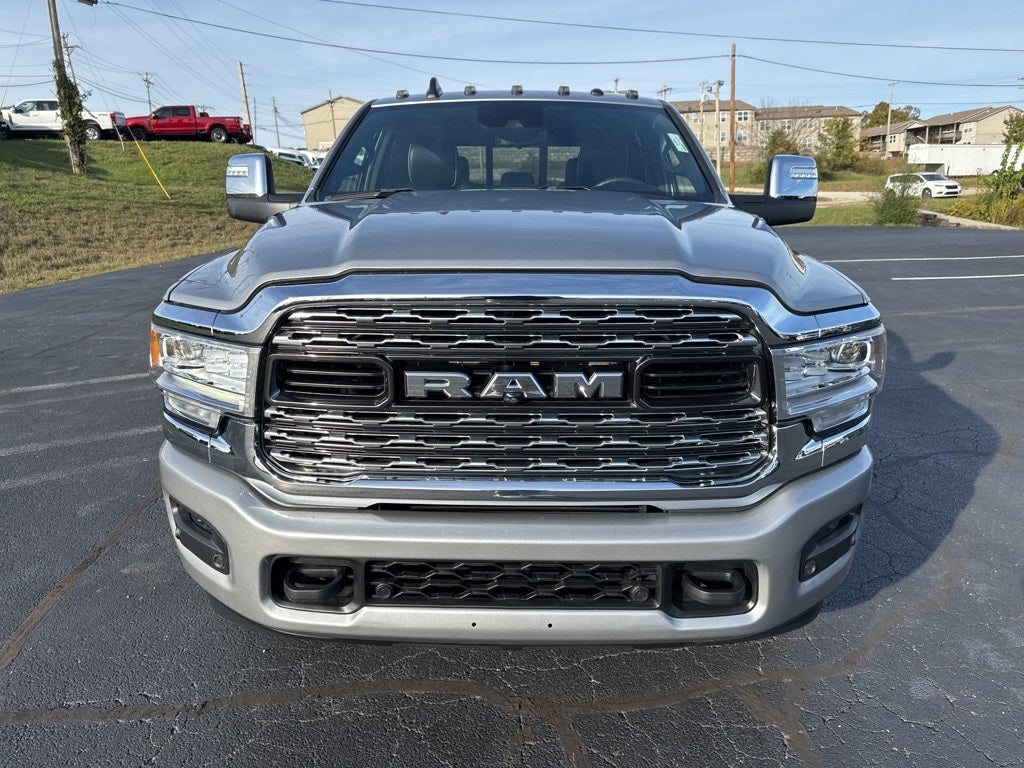 2024 RAM 3500 Limited Mega Cab 4x4 6'4' Box