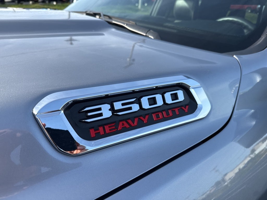 2024 RAM 3500 Limited Mega Cab 4x4 6'4' Box