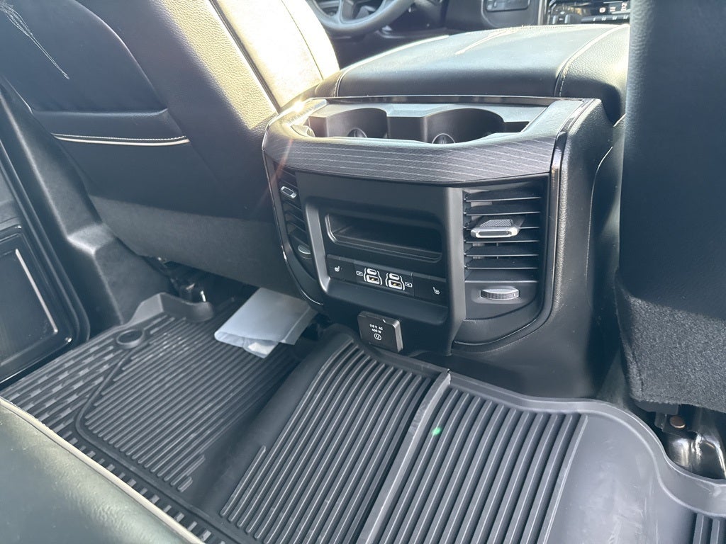 2024 RAM 3500 Limited Mega Cab 4x4 6'4' Box