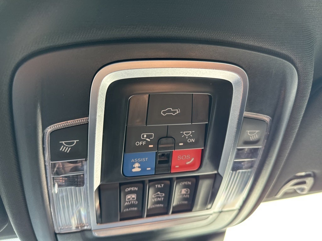 2024 RAM 3500 Limited Mega Cab 4x4 6'4' Box