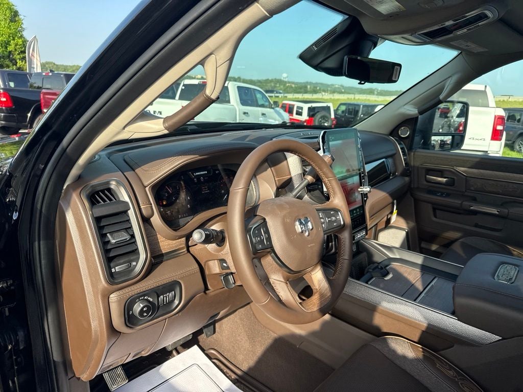 2026 RAM Ram 3500 RAM 3500 LIMITED LONGHORN MEGA CAB 4X4 6'4' BOX