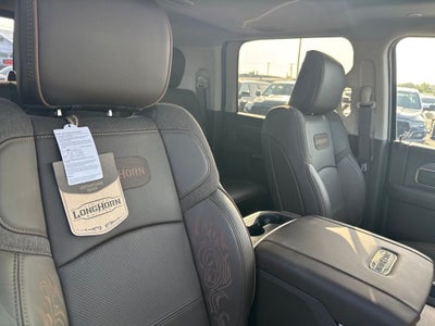 2026 RAM Ram 3500 RAM 3500 LIMITED LONGHORN MEGA CAB 4X4 6'4' BOX