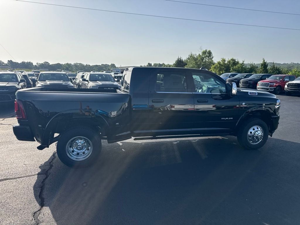 2026 RAM Ram 3500 RAM 3500 LIMITED LONGHORN MEGA CAB 4X4 6'4' BOX