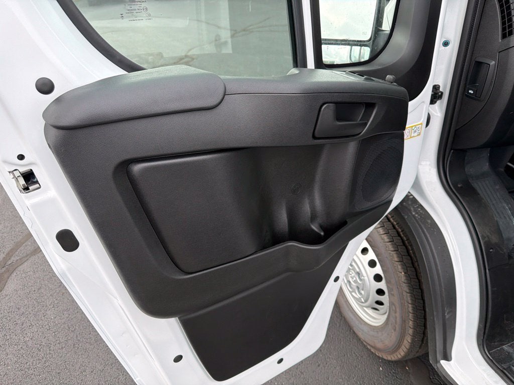 2027 RAM ProMaster Cargo Van Tradesman