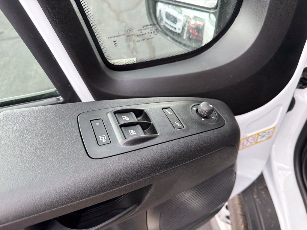 2027 RAM ProMaster Cargo Van Tradesman