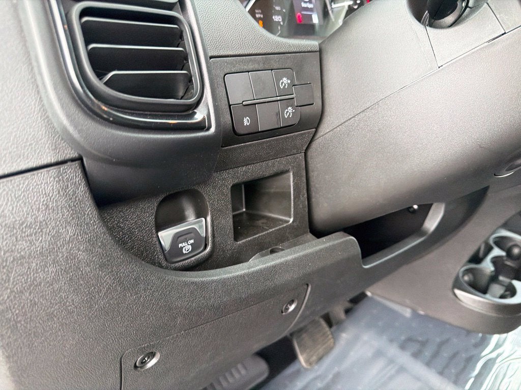 2027 RAM ProMaster Cargo Van Tradesman