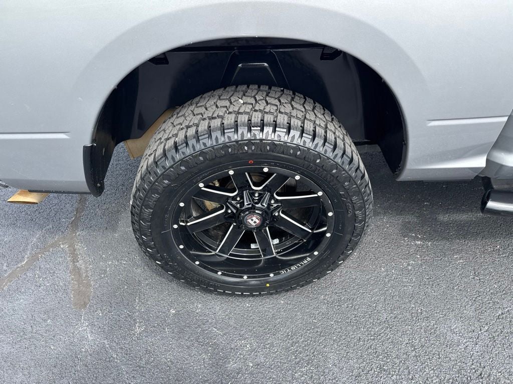 2023 RAM 1500 Classic Tradesman Crew Cab 4x4 5'7' Box