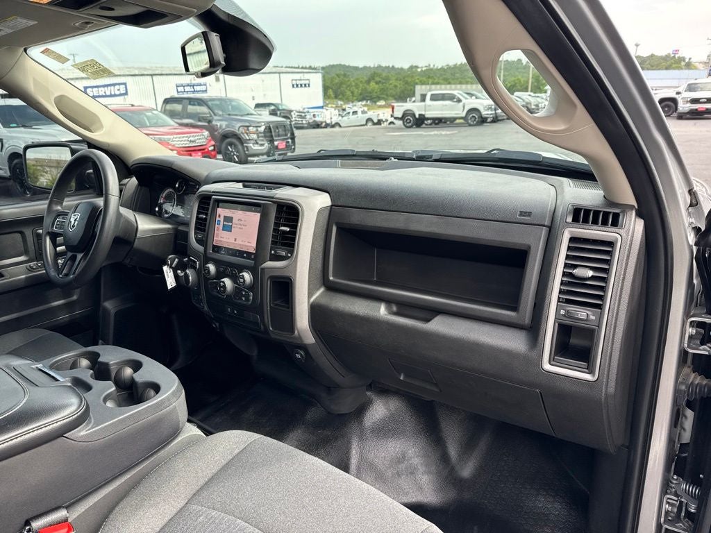 2023 RAM 1500 Classic Tradesman Crew Cab 4x4 5'7' Box