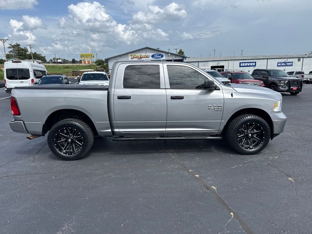 2023 RAM 1500 Classic Tradesman Crew Cab 4x4 5'7' Box