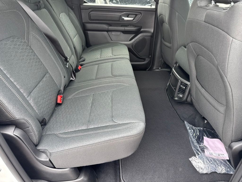 2026 RAM Ram 1500 RAM 1500 TRADESMAN CREW CAB 4X4 5'7' BOX